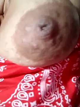 Hotmommax online show from February 23, 7:47 pm