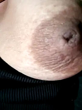 Hotmommax online show from February 2, 8:41 pm