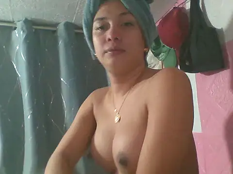 Snapshot of sweetcockyhard chatting on October 10, 10:38 am sweetcockyhard online show from October 10, 10:38 am
