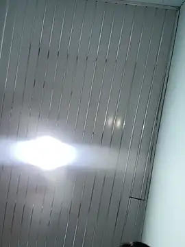 miluwatson online show from March 26, 4:00 am