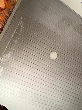 Snapshot of miluwatson chatting on November 16, 8:35 pm miluwatson online show from November 16, 8:35 pm