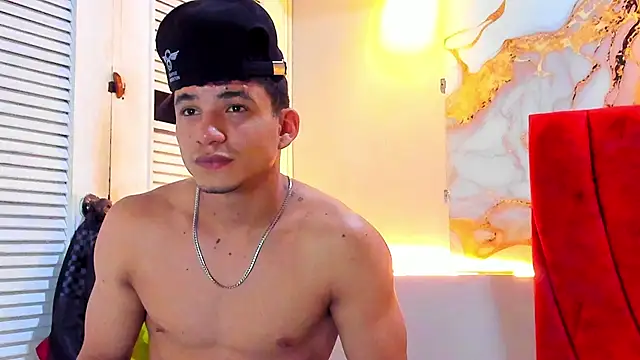 Snapshot of daniscot chatting on November 7, 4:06 am daniscot online show from November 7, 4:06 am