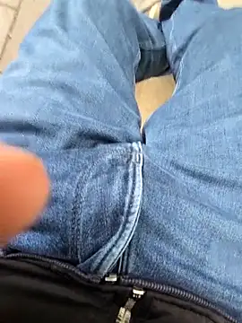 pisun1986 online show from November 2, 1:49 pm