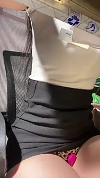 Gina999 online show from April 14, 2:49 am