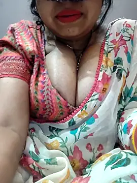 Hot  bhabhi 99 online show from April 4, 4:41 am