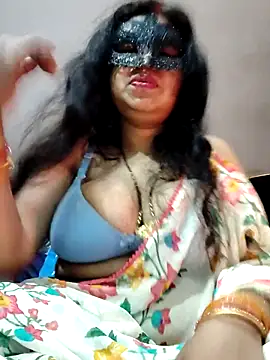Snapshot of Hot__bhabhi_99 chatting on January 16, 5:55 am Hot bhabhi 99 online show from January 16, 5:55 am