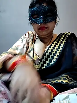 Snapshot of Hot__bhabhi_99 chatting on December 16, 6:17 am Hot bhabhi 99 online show from December 16, 6:17 am