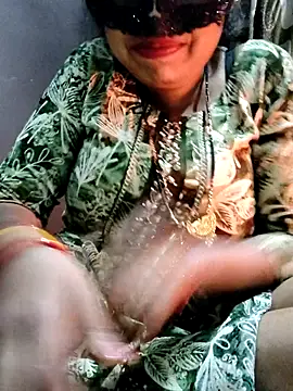 Snapshot of Hot__bhabhi_99 chatting on January 9, 4:58 pm Hot bhabhi 99 online show from January 9, 4:58 pm