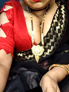 Hot  bhabhi 99 online show from June 20, 3:44 am