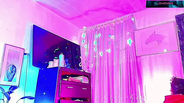 GIRLS OFFICIALL   online show from January 15, 1:42 am