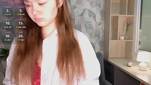 Snapshot of LewisThrone chatting on November 29, 1:17 am LewisThrone online show from November 29, 1:17 am