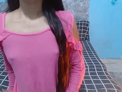 Snapshot of hey_mishtidoll chatting on December 16, 10:03 pm hey mishtidoll online show from December 16, 10:03 pm