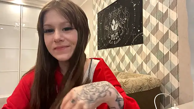 RebelKitsune online show from October 5, 6:26 am