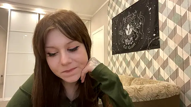 RebelKitsune online show from October 1, 5:12 am