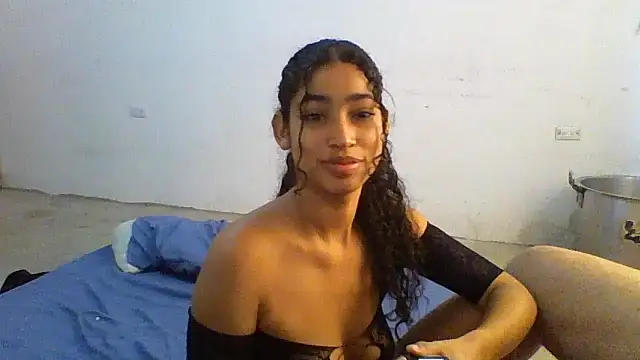 Snapshot of Keylirose chatting on October 28, 6:07 pm Keylirose online show from October 28, 6:07 pm