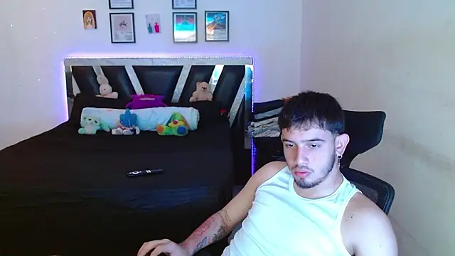 Sebasxxl12 online show from March 19, 4:40 pm