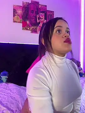 Sussyroxxx online show from November 3, 9:51 pm