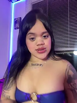Sussyroxxx online show from April 24, 4:14 am