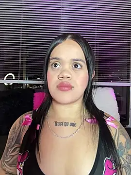 Sussyroxxx online show from June 3, 4:24 am