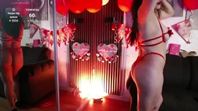 chloe  Jones  online show from February 14, 1:00 pm