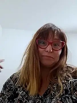 Snapshot of Rebecageisha chatting on October 8, 12:23 am Rebecageisha online show from October 8, 12:23 am