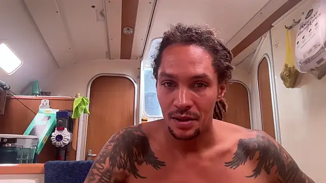 Monk and Mia online show from October 25, 9:19 am