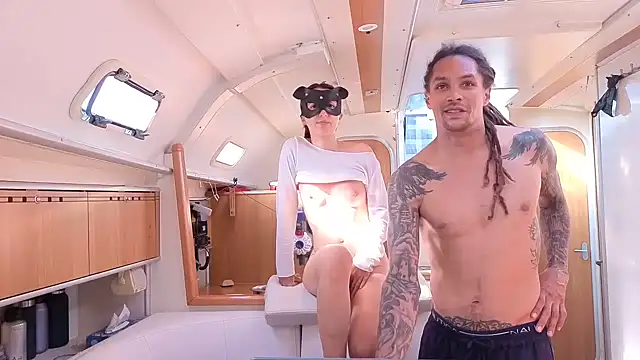 Monk and Mia online show from April 14, 7:46 am