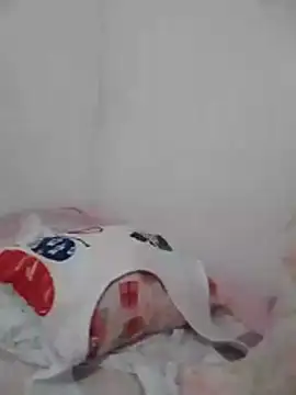 misteriosabb000 online show from November 5, 10:46 pm