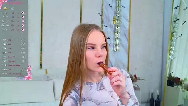 Lili Lohan online show from November 1, 5:18 pm