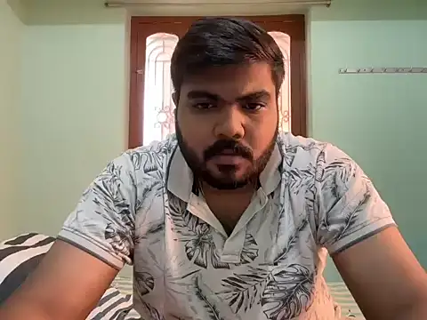 Romeo Sam2 online show from November 14, 5:33 am