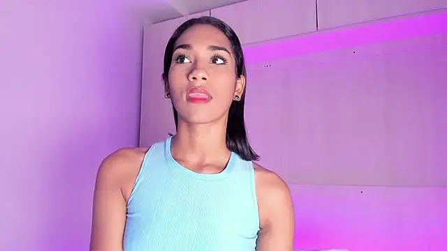 AnahiCollins online show from May 9, 12:08 pm