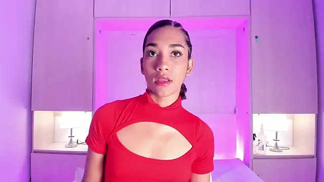 AnahiCollins online show from May 15, 11:30 am