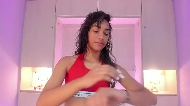 AnahiCollins online show from March 1, 12:16 pm