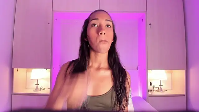 AnahiCollins online show from March 31, 11:34 am