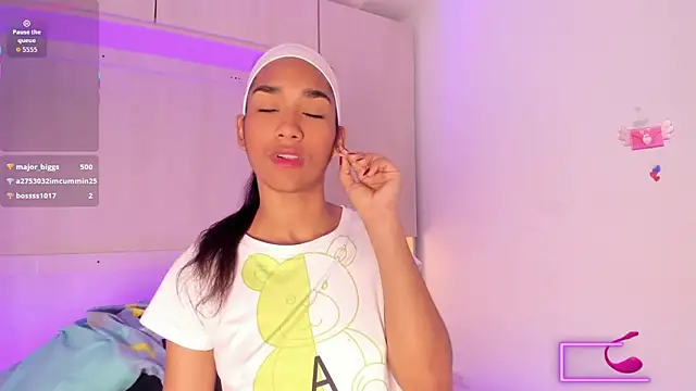 AnahiCollins online show from November 26, 11:43 am