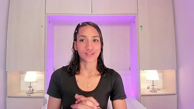 Snapshot of AnahiCollins chatting on July 10, 12:05 pm AnahiCollins online show from July 10, 12:05 pm