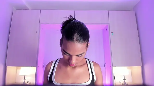 AnahiCollins online show from March 11, 11:37 am