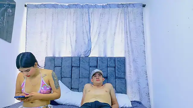 Laura King online show from October 1, 7:40 pm