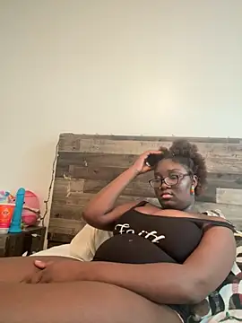 Snapshot of St4G1rL chatting on October 11, 7:26 pm St4G1rL online show from October 11, 7:26 pm