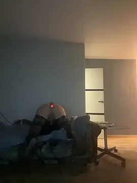 JoniGiuliani online show from November 1, 10:03 pm