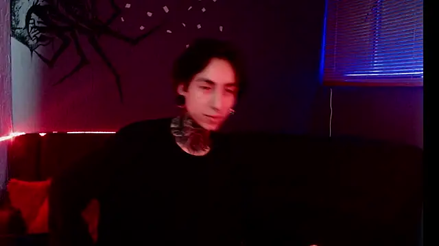 Snapshot of Kuregari_xs chatting on September 28, 4:19 am Kuregari xs online show from September 28, 4:19 am
