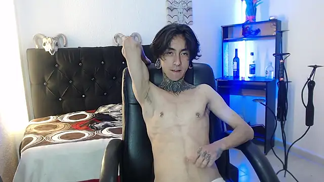Snapshot of Kuregari_xs chatting on October 13, 3:30 am Kuregari xs online show from October 13, 3:30 am