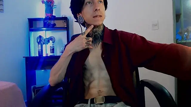 Snapshot of Kuregari_xs chatting on October 10, 8:09 pm Kuregari xs online show from October 10, 8:09 pm