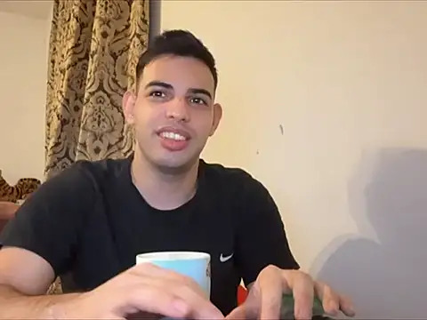 Snapshot of _Djonson_ chatting on October 6, 4:41 pm Djonson online show from October 6, 4:41 pm