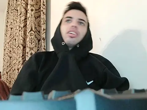 Snapshot of _Djonson_ chatting on October 13, 9:05 pm Djonson online show from October 13, 9:05 pm