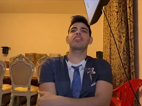 Snapshot of _Djonson_ chatting on December 16, 5:39 pm Djonson online show from December 16, 5:39 pm