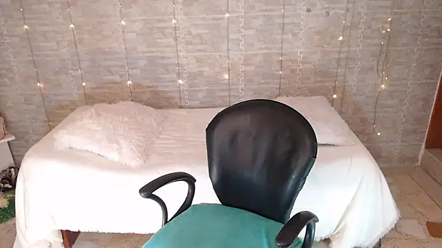 Sofia granny online show from April 12, 2:59 am