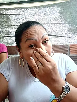 Dirty Candy online show from January 18, 1:58 pm