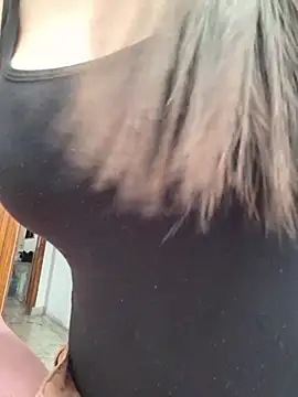 Snapshot of EmmaValencia_ chatting on June 16, 7:25 pm EmmaValencia online show from June 16, 7:25 pm