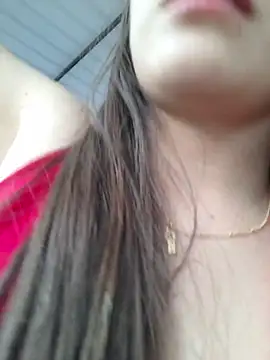 Snapshot of EmmaValencia_ chatting on July 9, 6:07 pm EmmaValencia online show from July 9, 6:07 pm